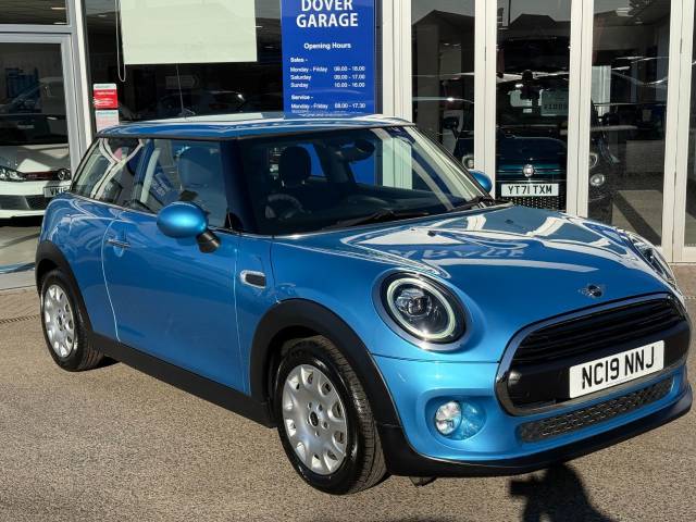 Mini Hatchback 1.5 One Classic II 3dr Nav Hatchback Petrol Blue