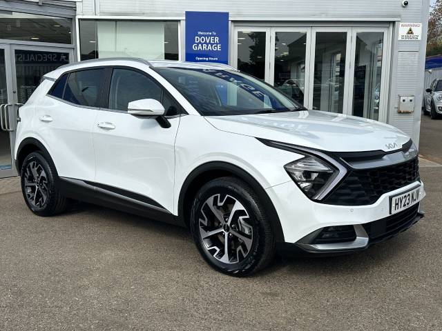 Kia Sportage 1.6T GDi HEV 3 5dr Auto Estate Petrol / Electric Hybrid Fusion White