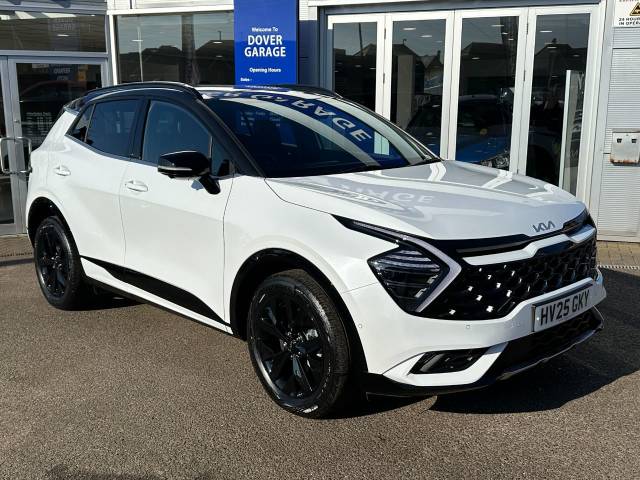 Kia Sportage 1.6T GDi 207 HEV GT-Line S 5dr Auto Estate Petrol / Electric Hybrid Fusion White With Black Roof