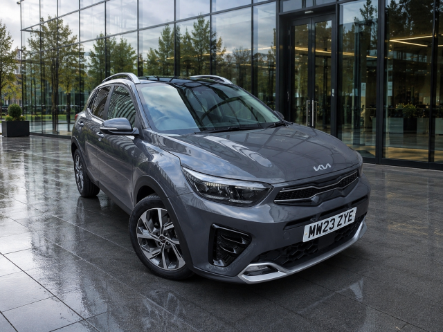 Kia Stonic 1.0T GDi 48V GT-Line S 5dr Hatchback Petrol Storm Grey With Black Roof