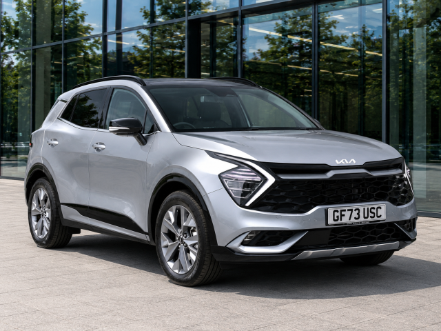 Kia Sportage 1.6T GDi HEV GT-Line S 5dr Auto Estate Petrol / Electric Hybrid Lunar Silver