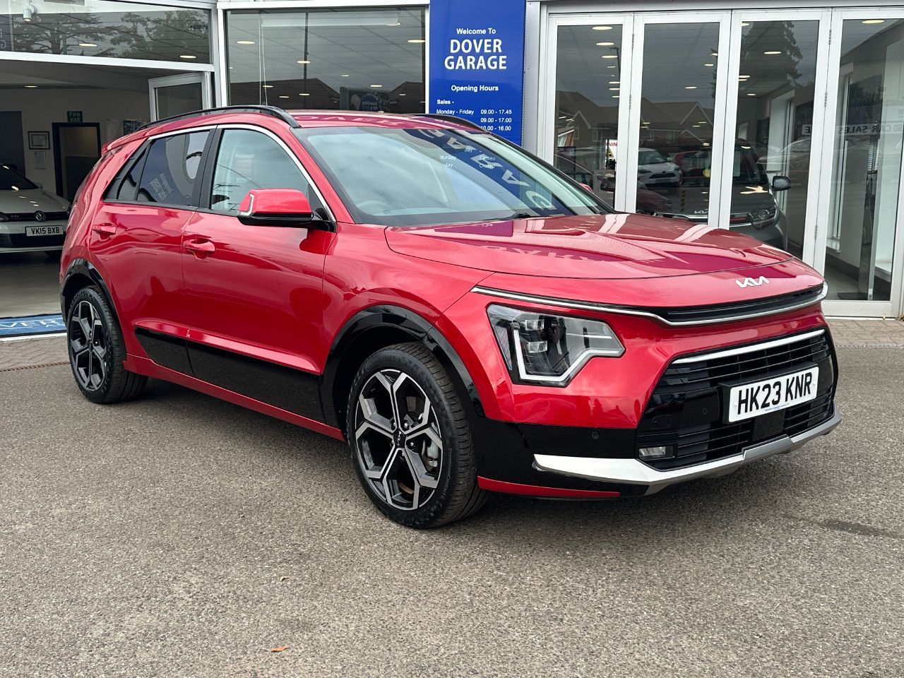 2023 KIA NIRO
