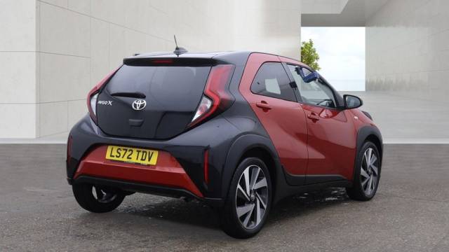 2022 Toyota Aygo X 1.0 VVT-i Edge 5dr Auto